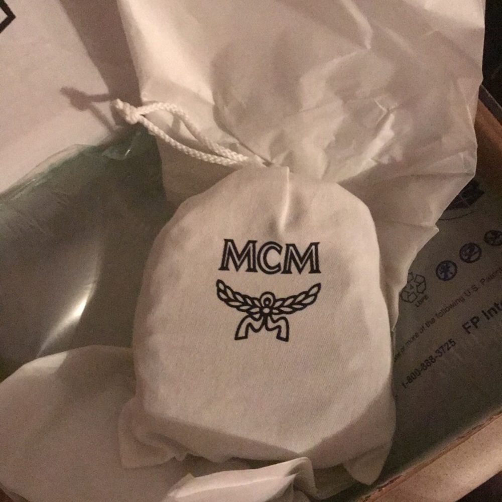 Mcm Reversible belt 100 percent authentic